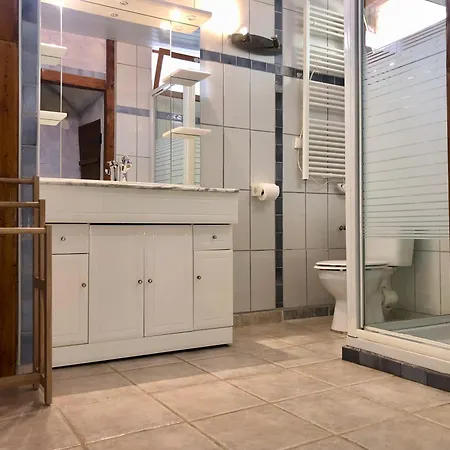 Διαμέρισμα Avec Terrasse Vue Larzac